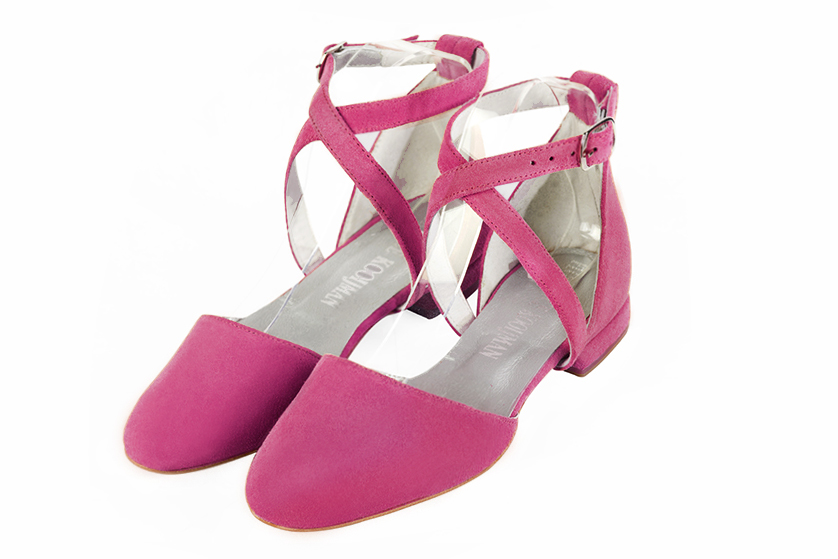 Fuschia pink women's ballet pumps, with flat heels. Round toe. Flat block heels. Front view - Florence KOOIJMAN